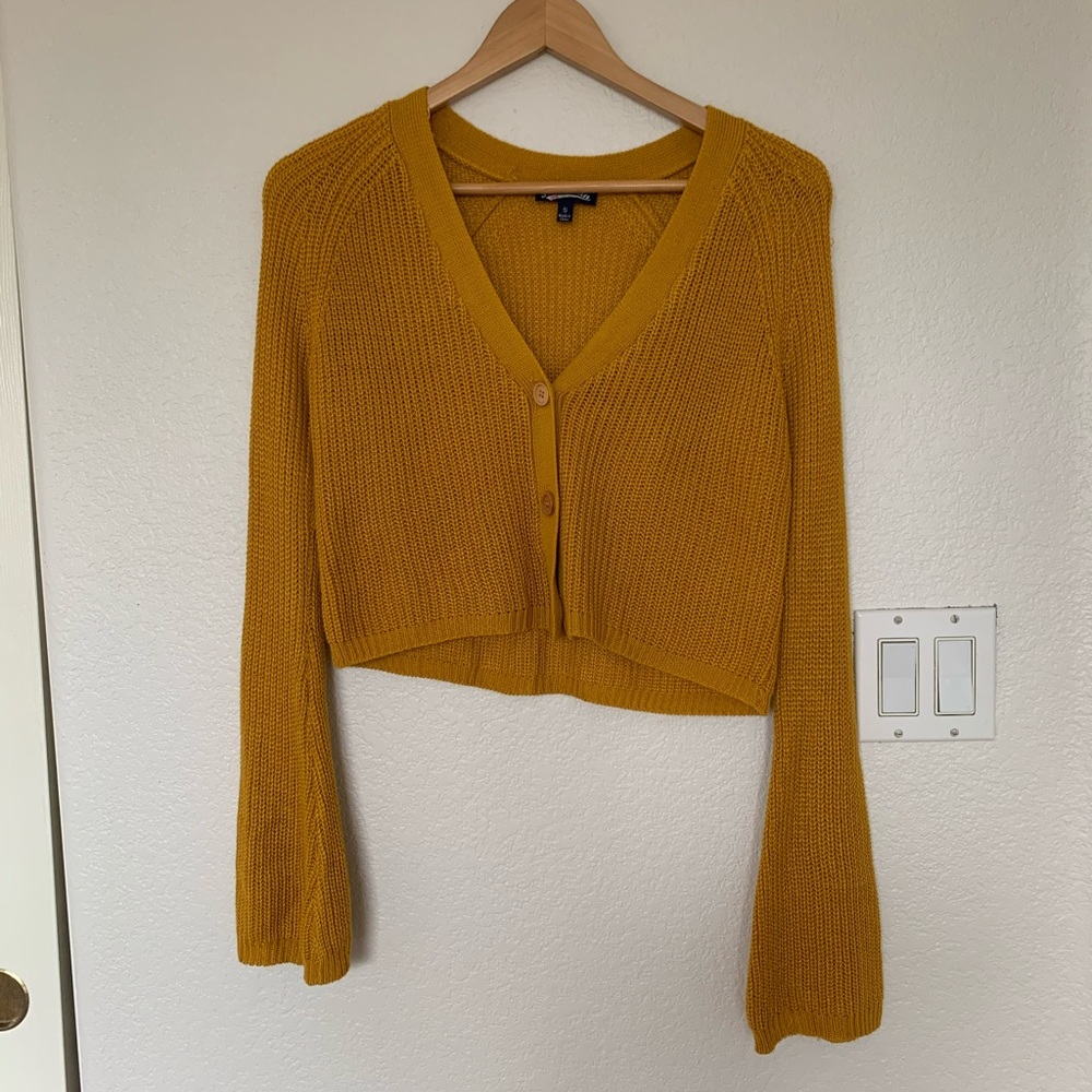 Cropped knit sweater
